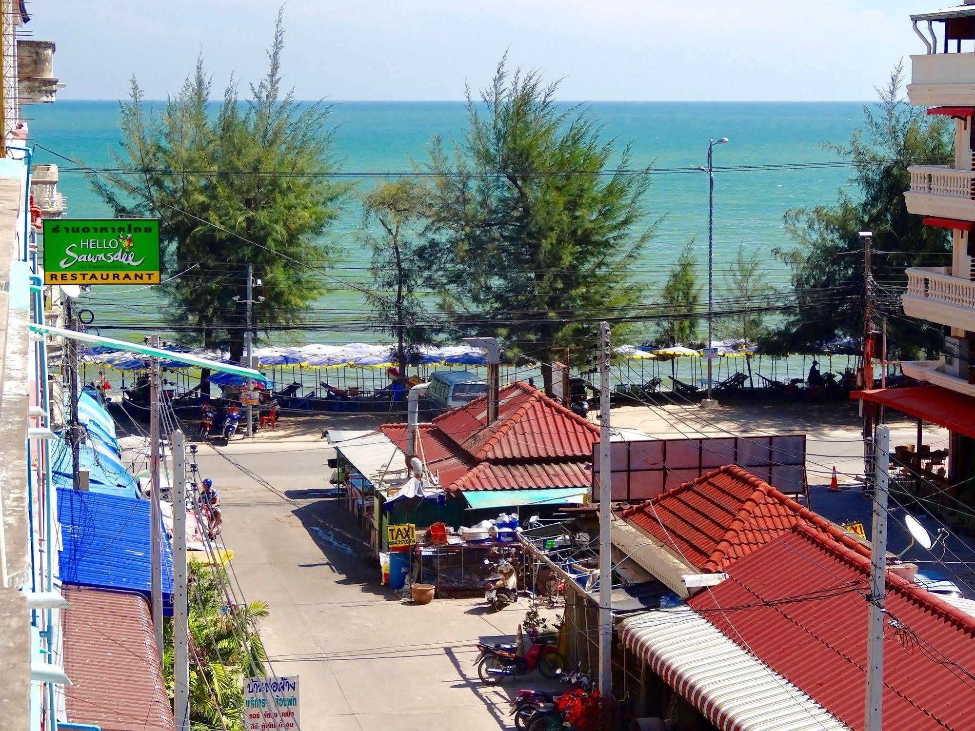 The Beach Cha Am Guest House Cha-Am